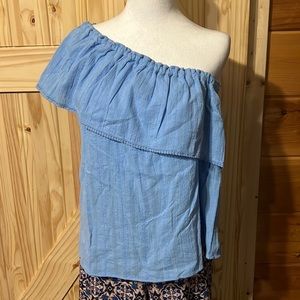 NWT BELTAINE ONE SHOULDER SHIRT SIZE M